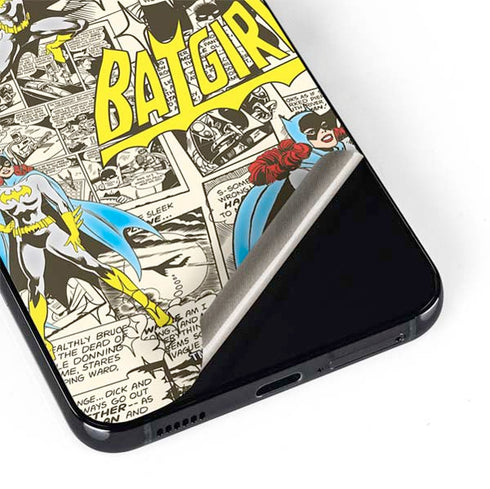DC Comics Batman Batgirl Vintage Action pose pattern Galaxy S22 Skin